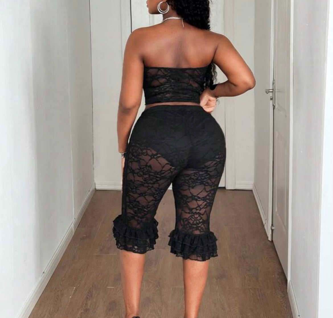 Lacey Capri
