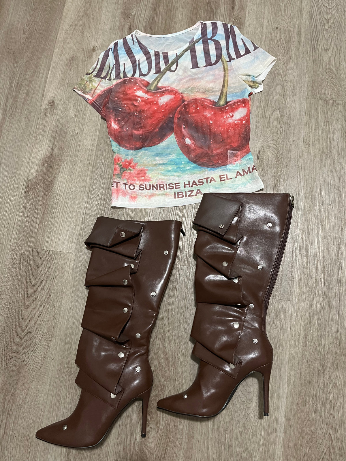 Chocolate Cherry Top